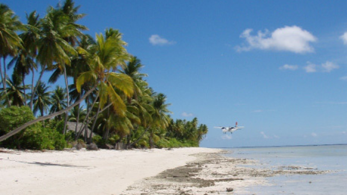 Anflug auf Kiribati